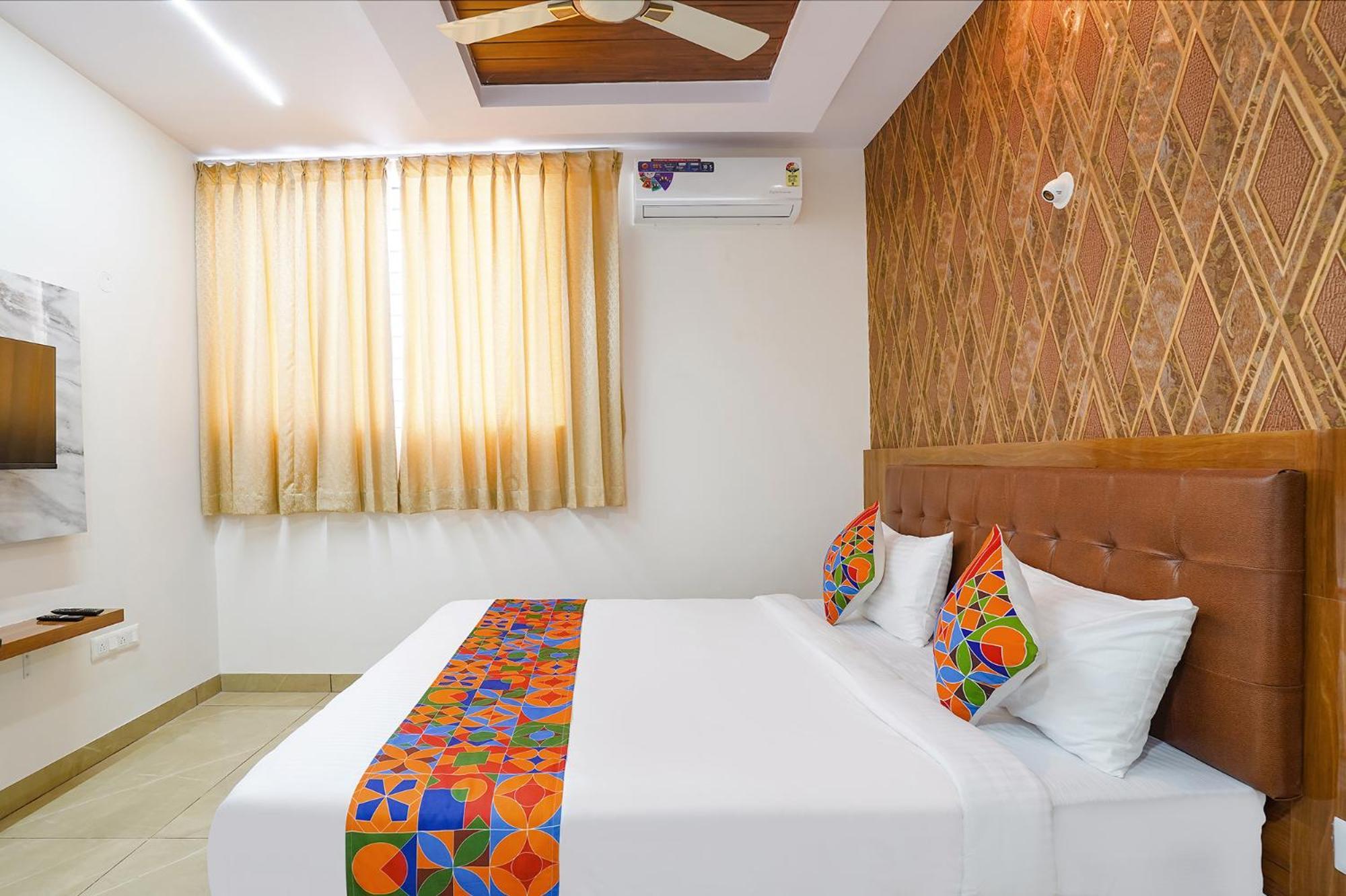 Fabhotel Platinum Palace - Nr Magadi Main Road بنغالور المظهر الخارجي الصورة