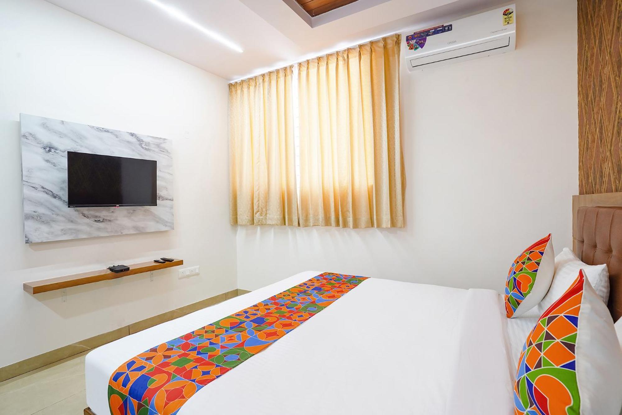Fabhotel Platinum Palace - Nr Magadi Main Road بنغالور المظهر الخارجي الصورة